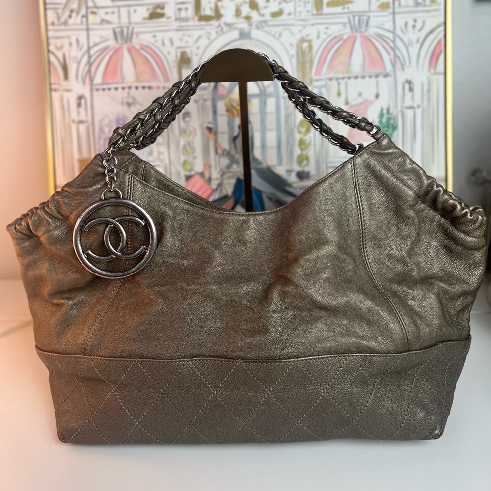 Chanel Hobo Giant Charm